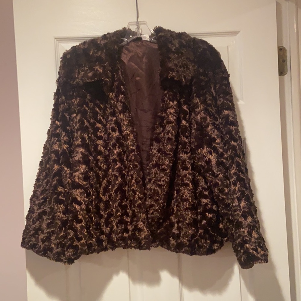 MI IT dress jacket in size Large